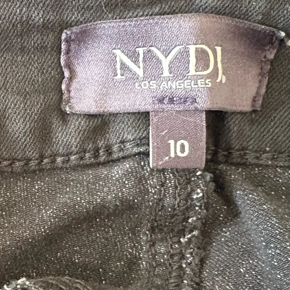 NYDJ Jeans Women's Size 10 Straight Stretch Black Denim Raw Hem 5 pocket - Picture 6 of 7